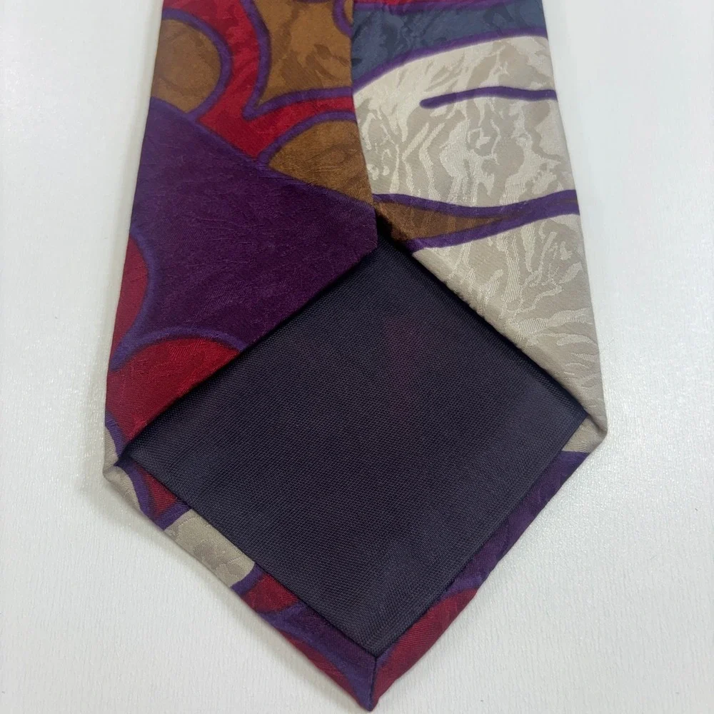 Vintage Lo Studio USA 100% Silk Abstract Floral Wide Necktie Purple Burgundy 57